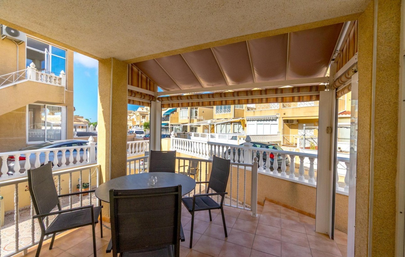 Venta - Chalet - Torrevieja - La Siesta - El Salado - Torreta