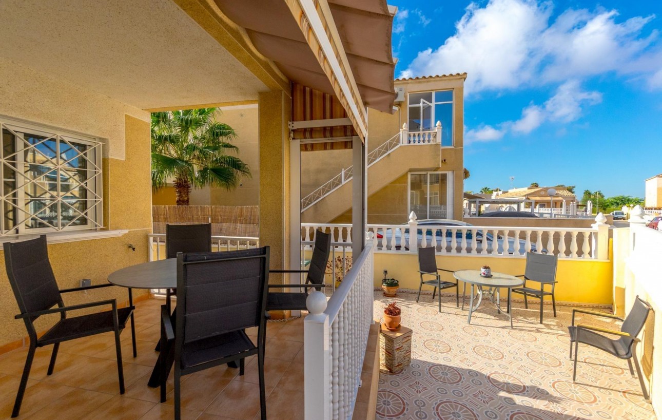 Venta - Chalet - Torrevieja - La Siesta - El Salado - Torreta