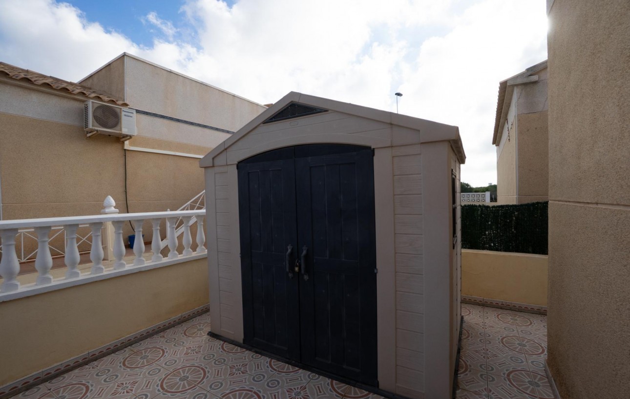 Venta - Chalet - Torrevieja - La Siesta - El Salado - Torreta