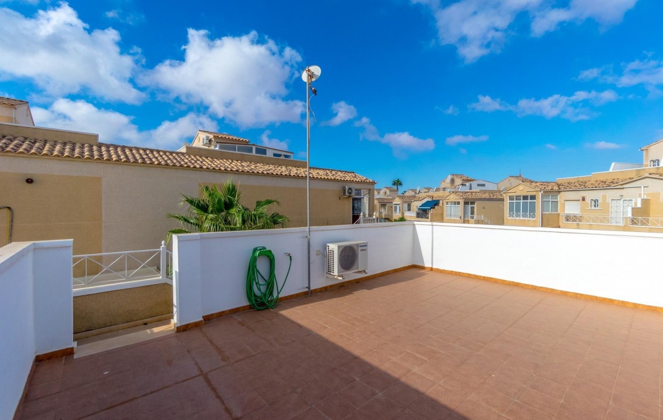 Venta - Chalet - Torrevieja - La Siesta - El Salado - Torreta