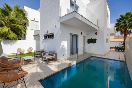 Venta - Chalet - Torrevieja - Los Frutales