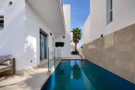 Venta - Chalet - Torrevieja - Los Frutales