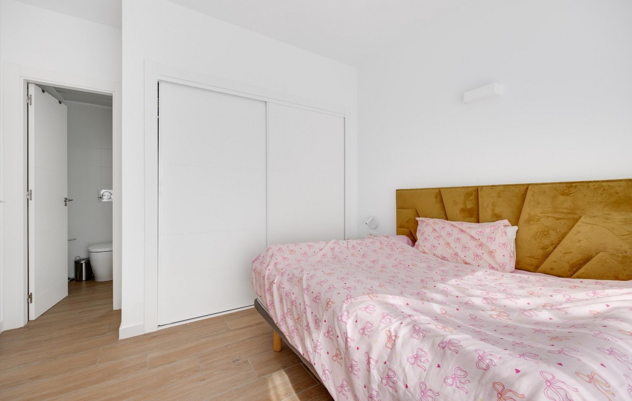 Venta - Chalet - Torrevieja - Los Frutales