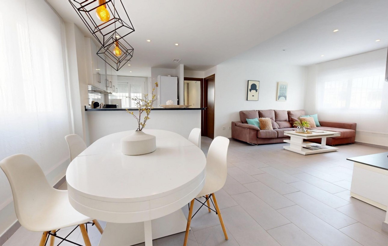 Venta - Chalet - Torrevieja - Aguas Nuevas