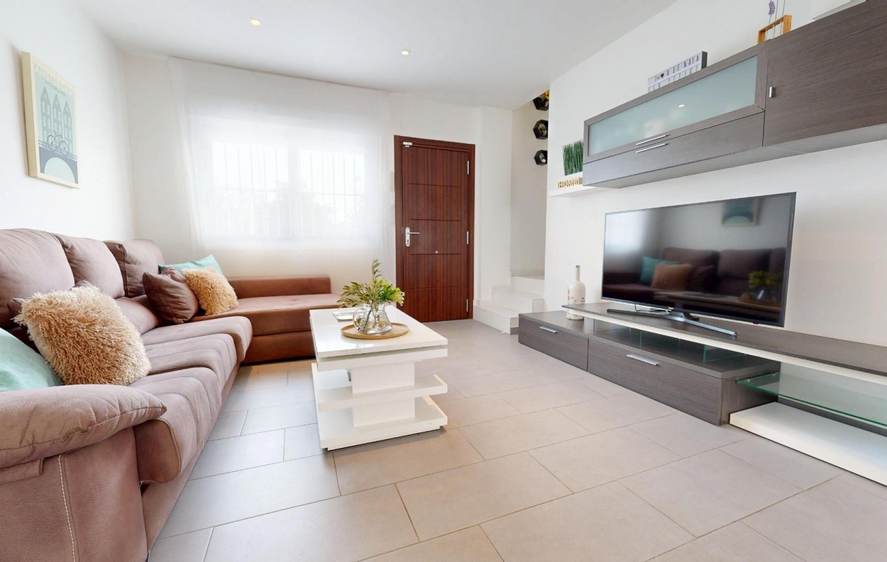 Venta - Chalet - Torrevieja - Aguas Nuevas