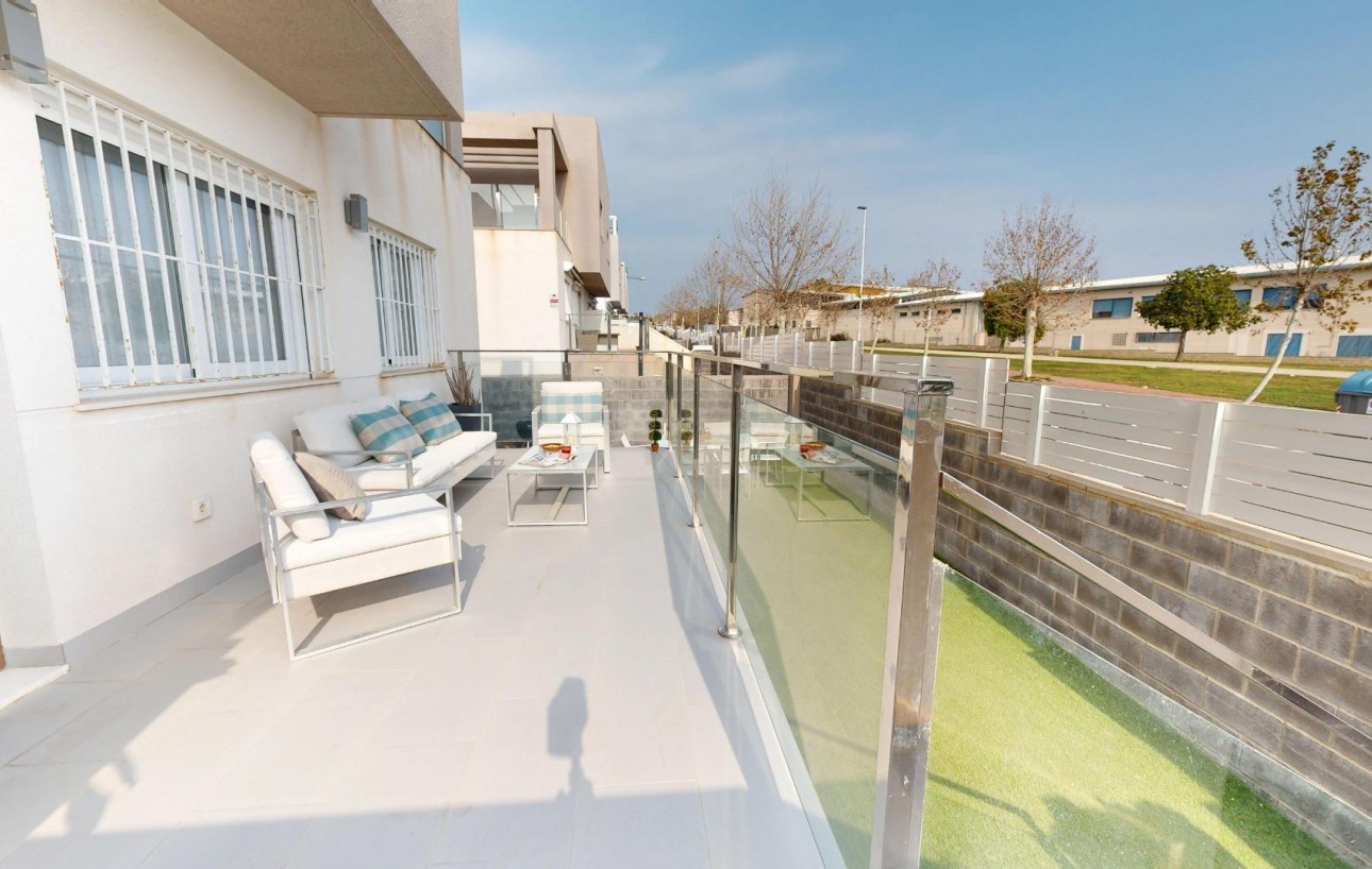 Venta - Chalet - Torrevieja - Aguas Nuevas