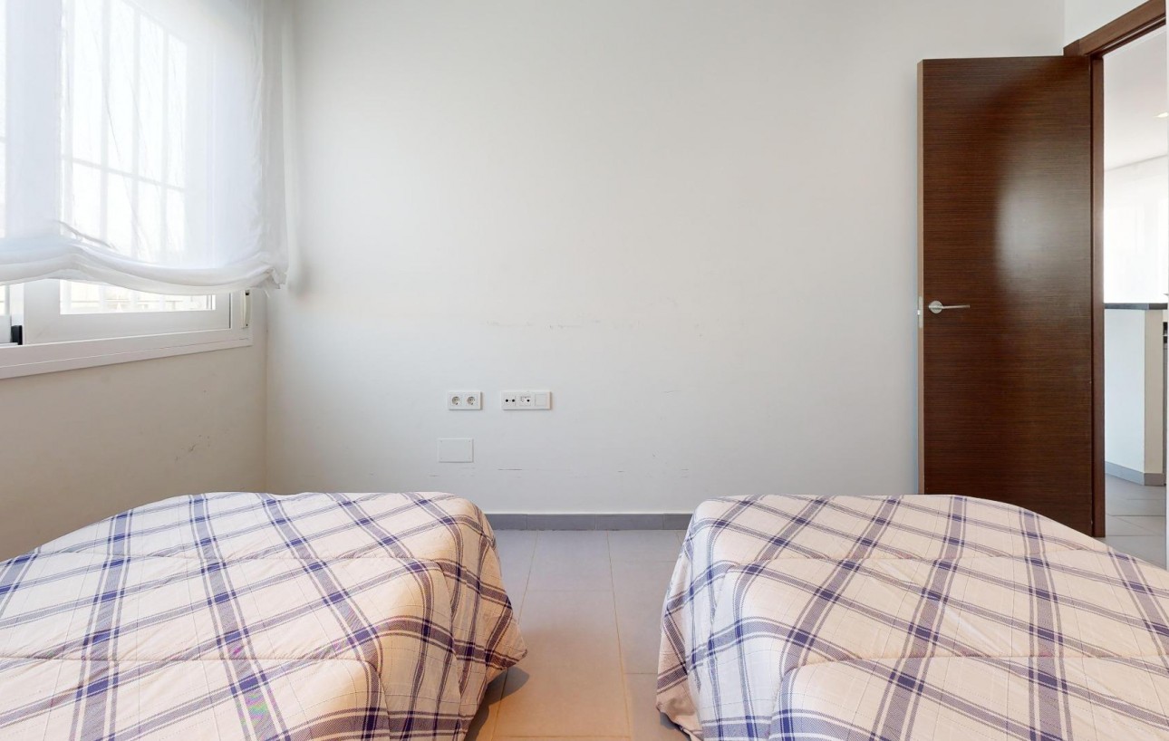 Venta - Chalet - Torrevieja - Aguas Nuevas