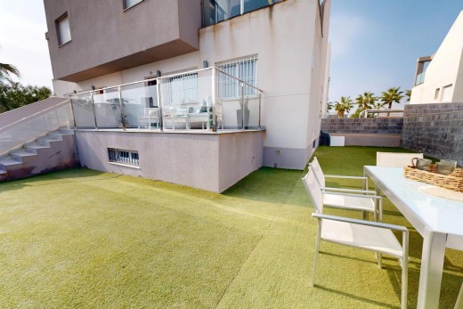 Venta - Chalet - Torrevieja - Aguas Nuevas