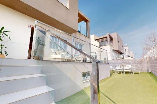 Venta - Chalet - Torrevieja - Aguas Nuevas