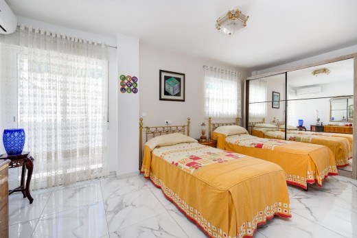 Venta - Ático - Torrevieja - Paseo maritimo