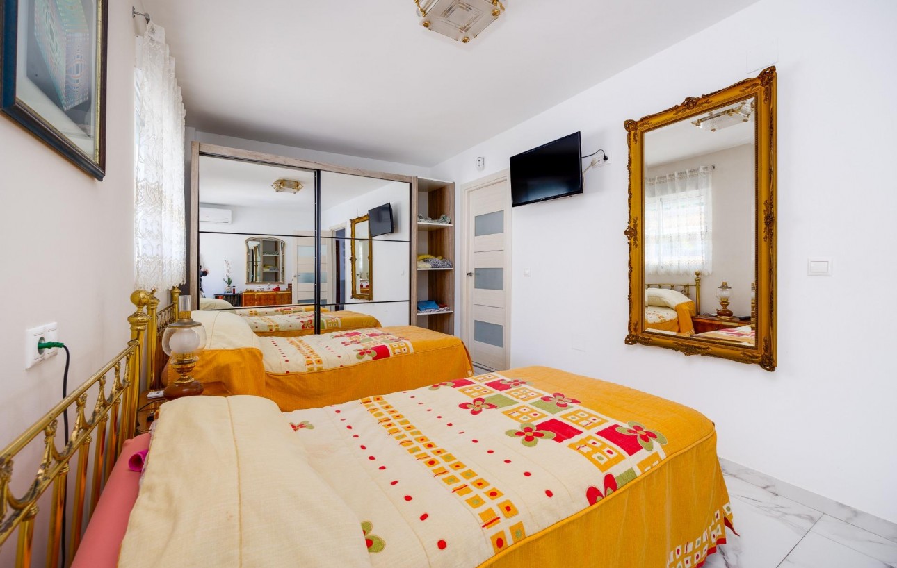 Venta - Ático - Torrevieja - Paseo maritimo