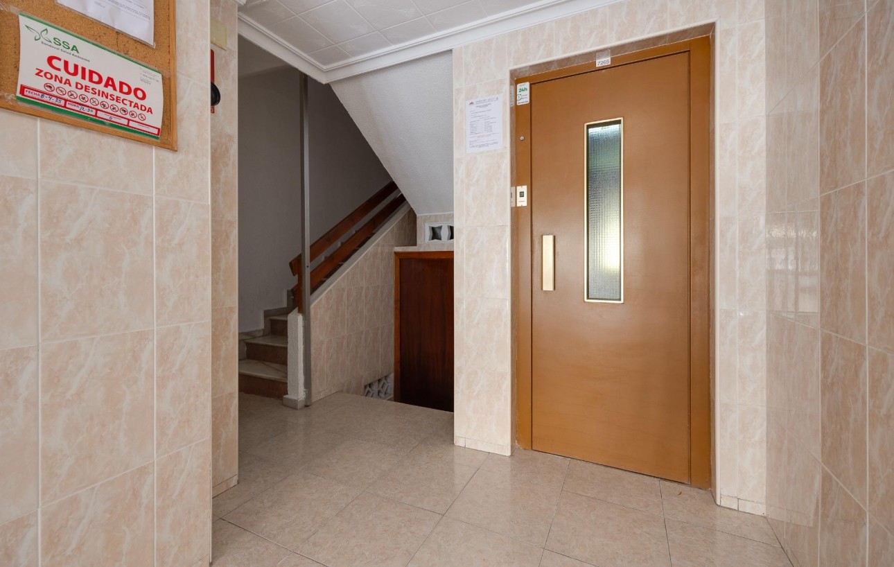 Venta - Ático - Torrevieja - Paseo maritimo