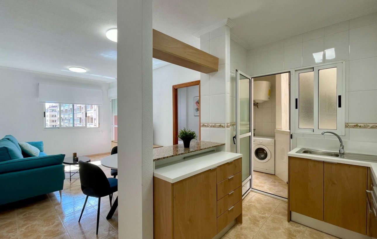 Venta - Piso - Torrevieja - Centro