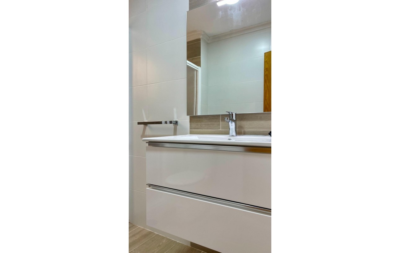 Venta - Piso - Torrevieja - Centro