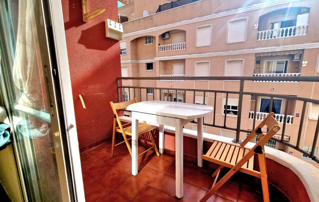 Resale - Lägenhet - Torrevieja - Centro