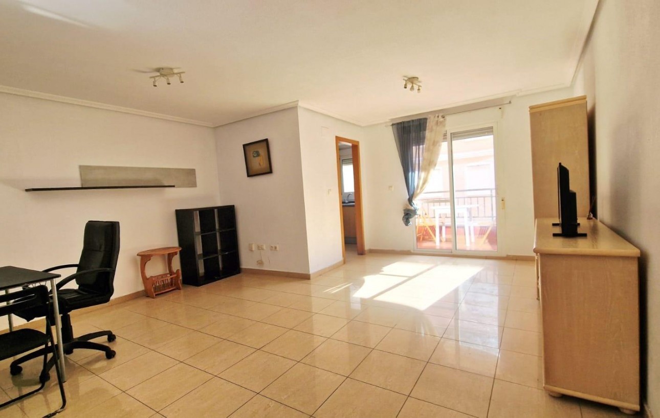 Resale - Lägenhet - Torrevieja - Centro