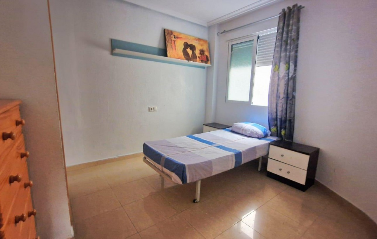 Resale - Lägenhet - Torrevieja - Centro