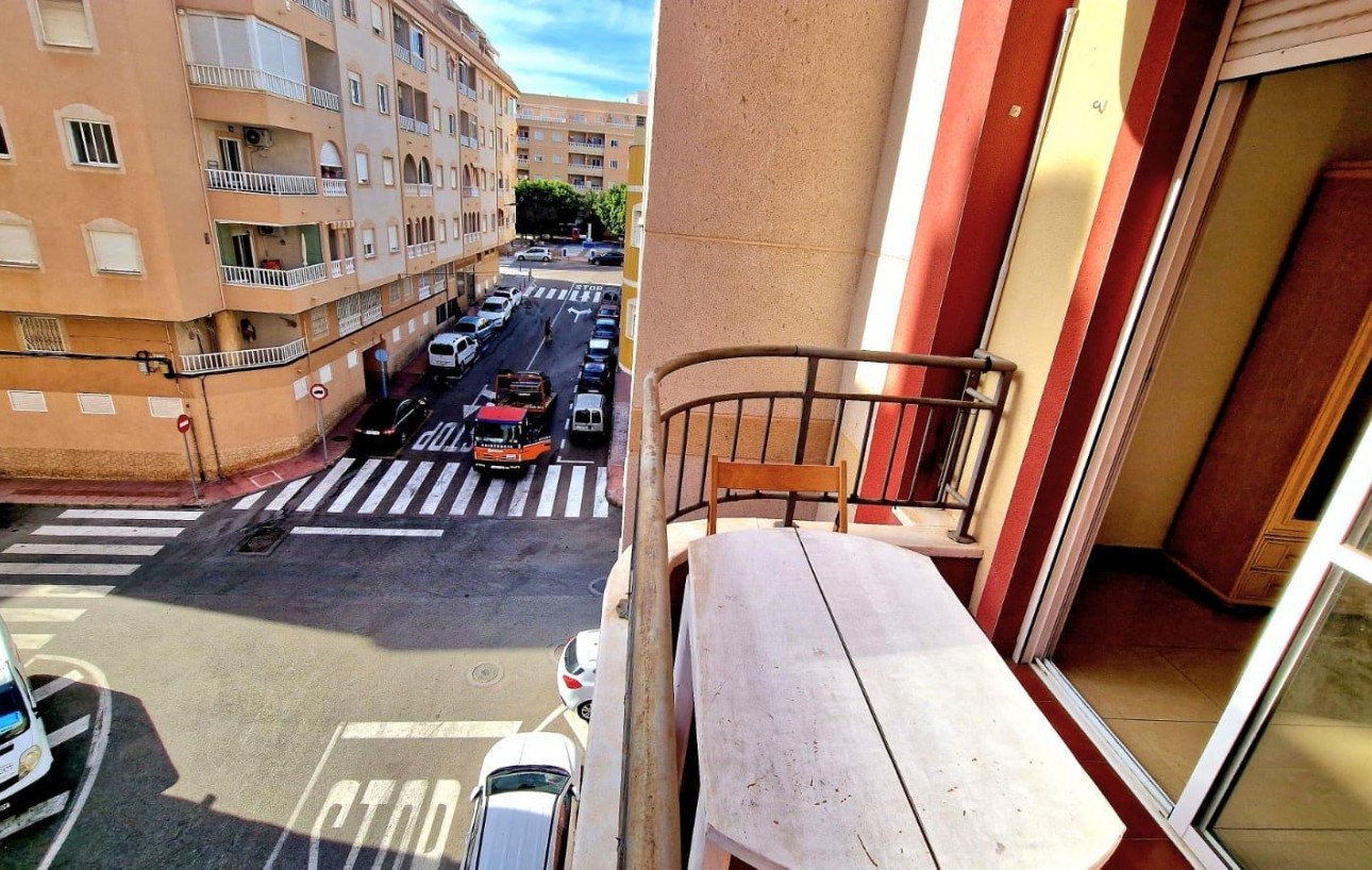 Resale - Lägenhet - Torrevieja - Centro