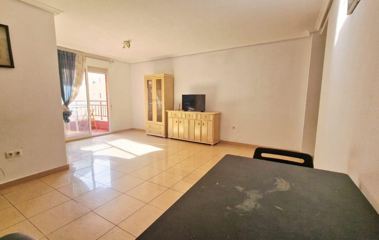 Resale - Lägenhet - Torrevieja - Centro