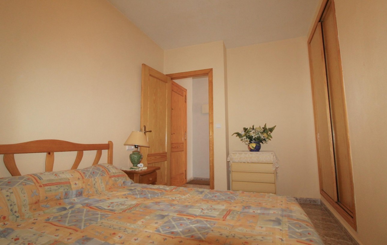 Resale - Lägenhet - Torrevieja - Playa del cura