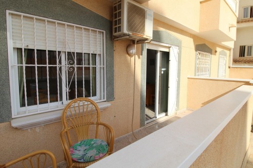 Resale - Lägenhet - Torrevieja - Playa del cura