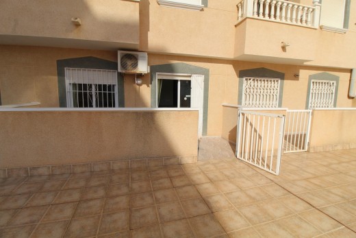 Resale - Lägenhet - Torrevieja - Playa del cura
