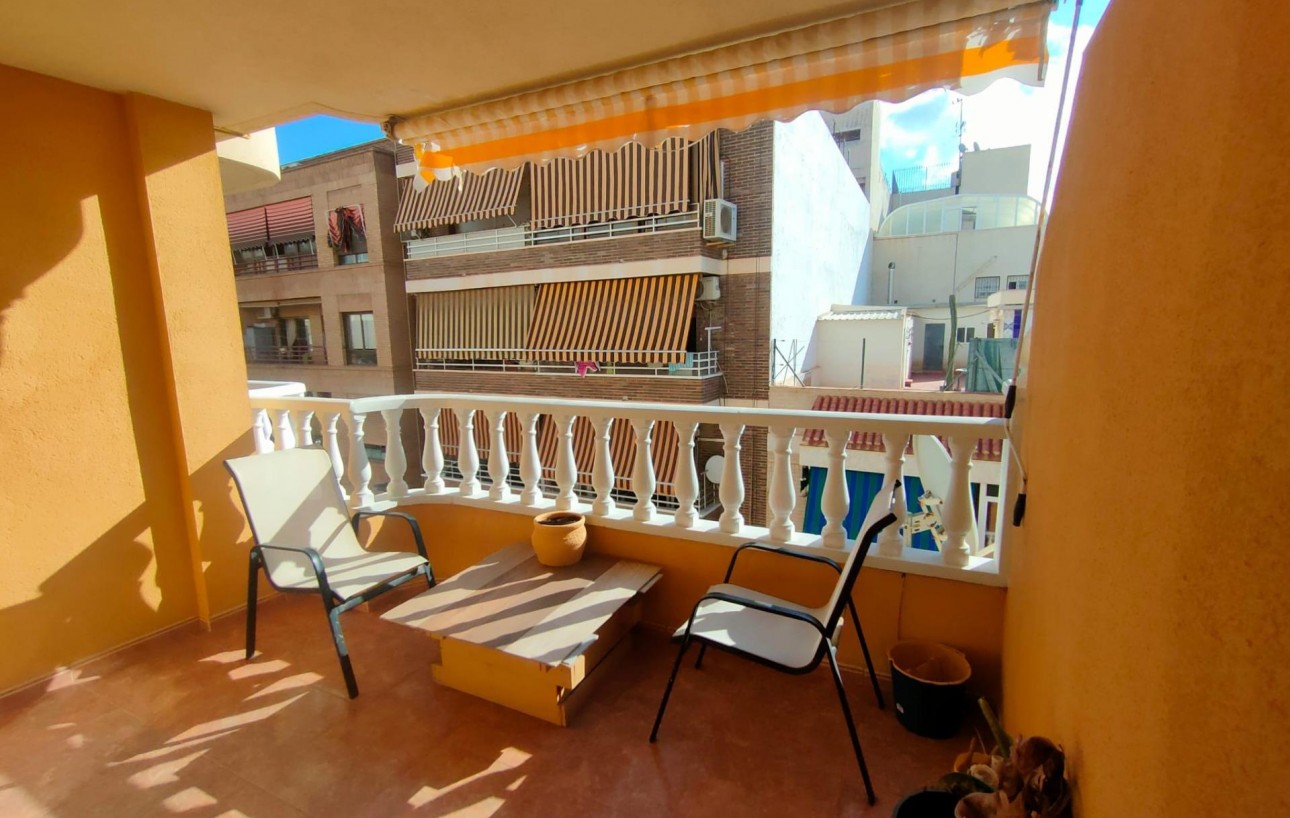 Venta - Apartamento - Torrevieja - Playa de los locos