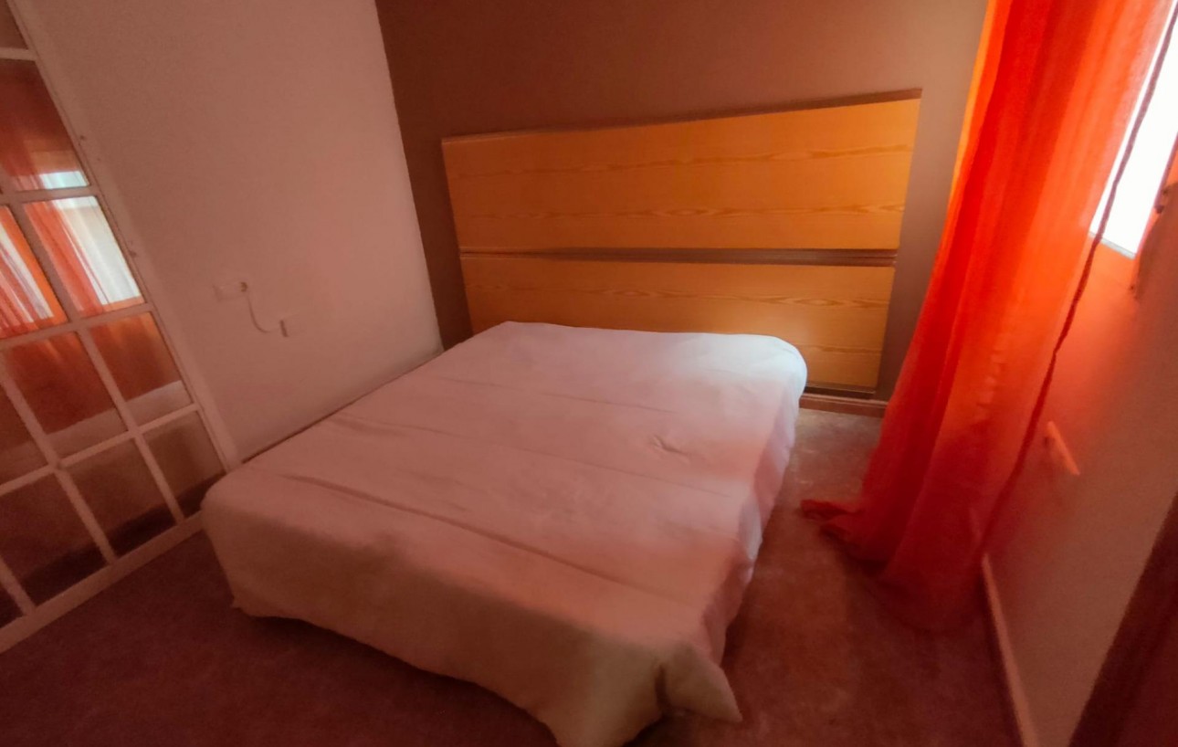 Venta - Apartamento - Torrevieja - Playa de los locos