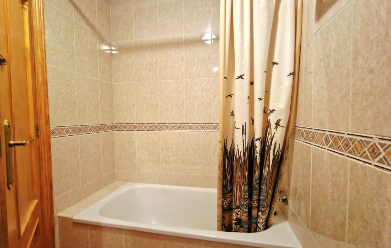 Venta - Piso - Torrevieja - Centro