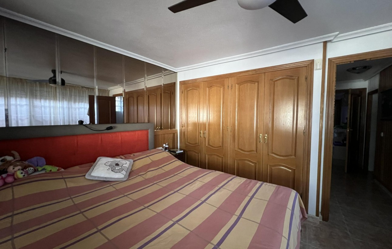 Venta - Chalet - Torrevieja - Los balcones