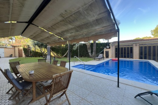 Venta - Chalet - Torrevieja - Los balcones