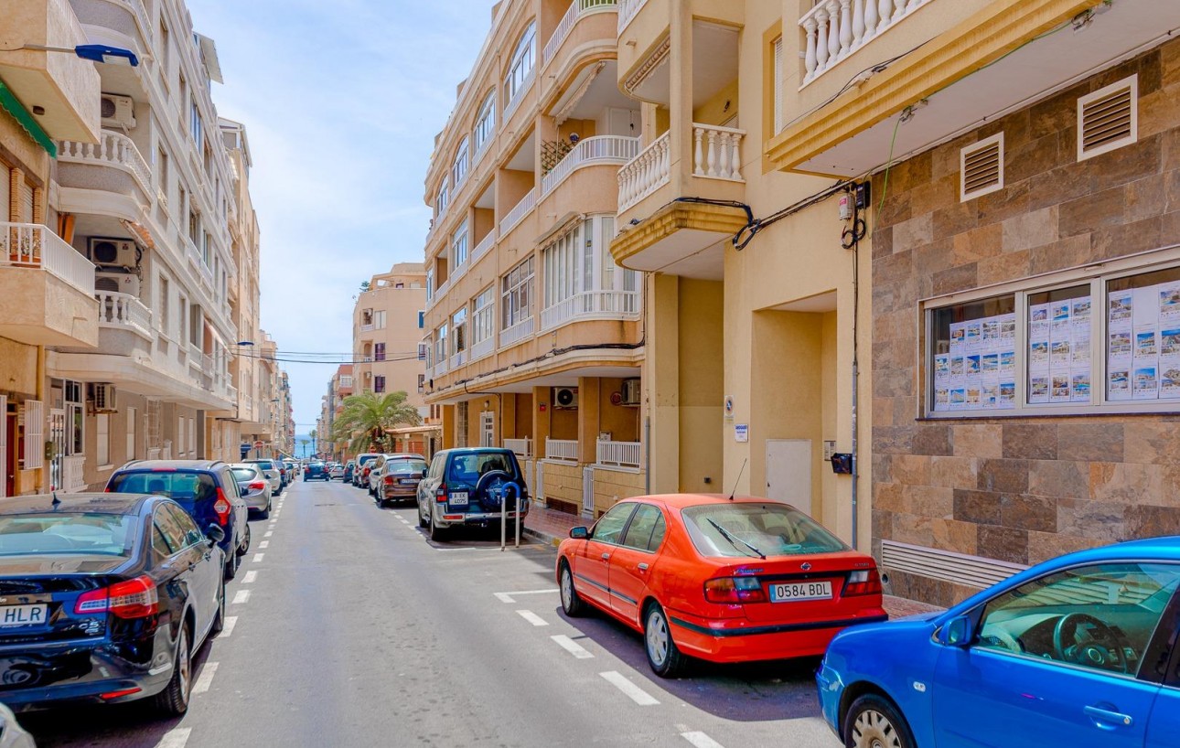 Venta - Apartamento - Torrevieja - Playa del cura