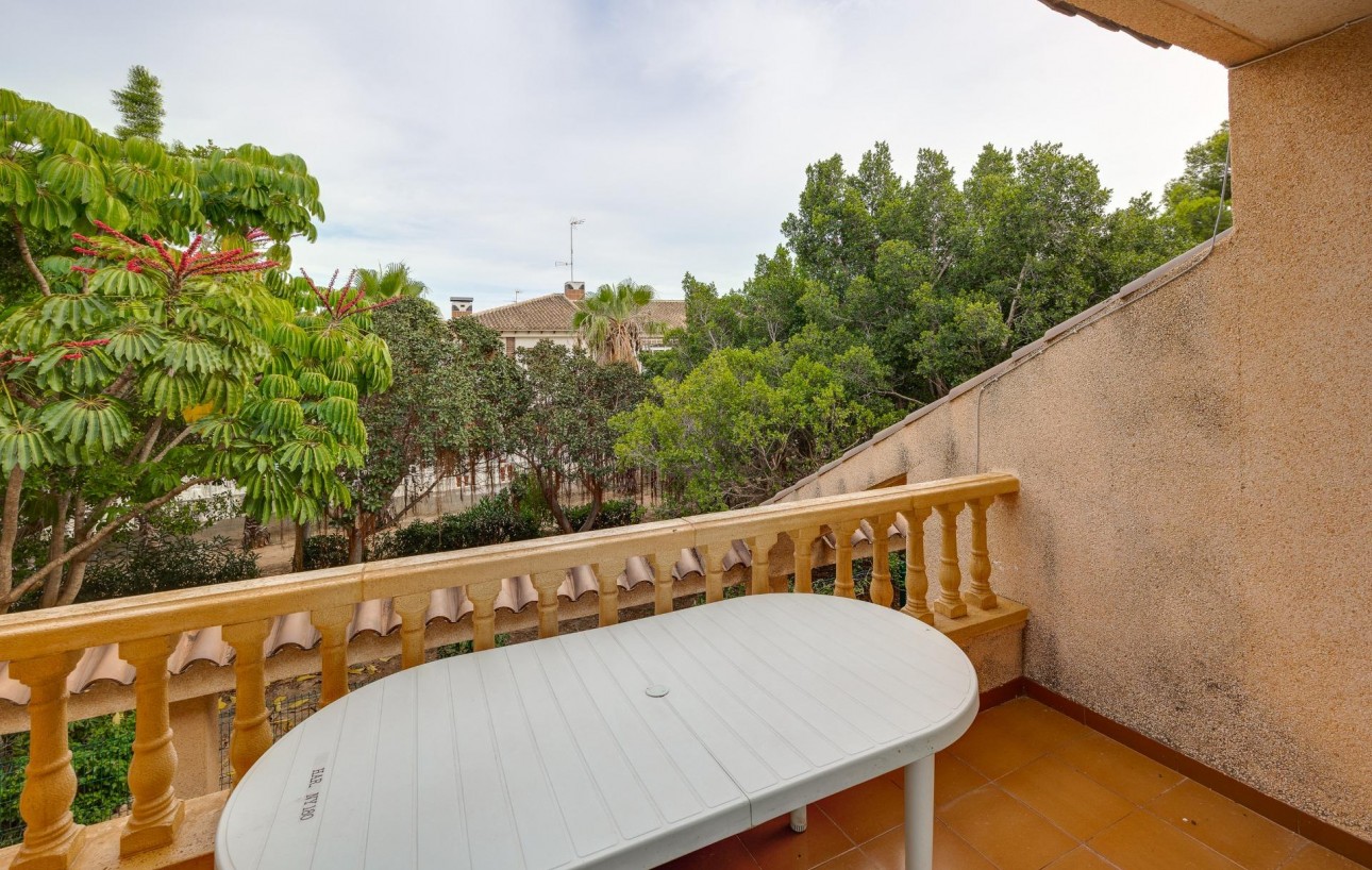 Venta - Chalet - Torrevieja - Rocio del mar