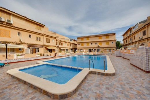 Venta - Chalet - Torrevieja - Rocio del mar