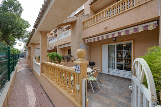 Venta - Chalet - Torrevieja - Rocio del mar