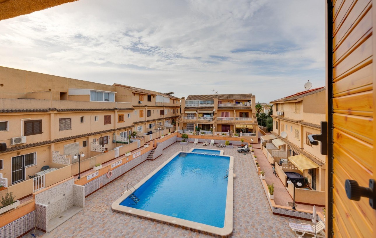 Venta - Chalet - Torrevieja - Rocio del mar