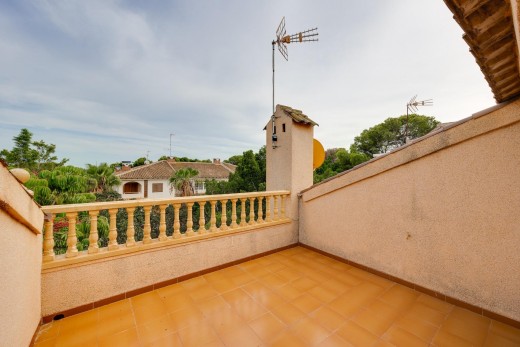 Venta - Chalet - Torrevieja - Rocio del mar