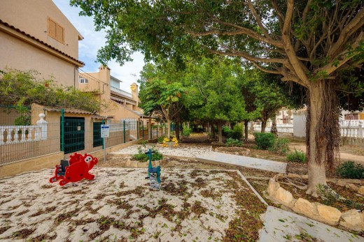 Venta - Chalet - Torrevieja - Rocio del mar