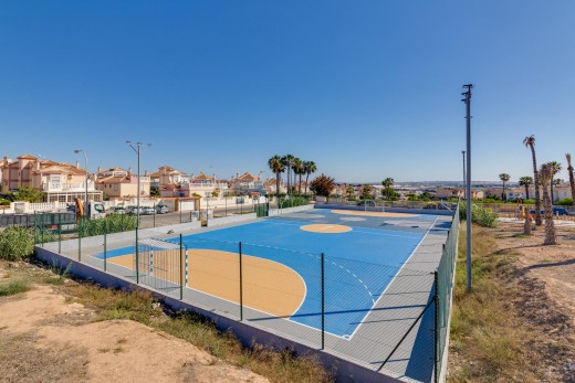 Venta - Chalet - Torrevieja - Rocio del mar