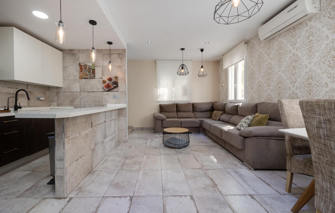 Venta - Casa - Torrevieja - Centro