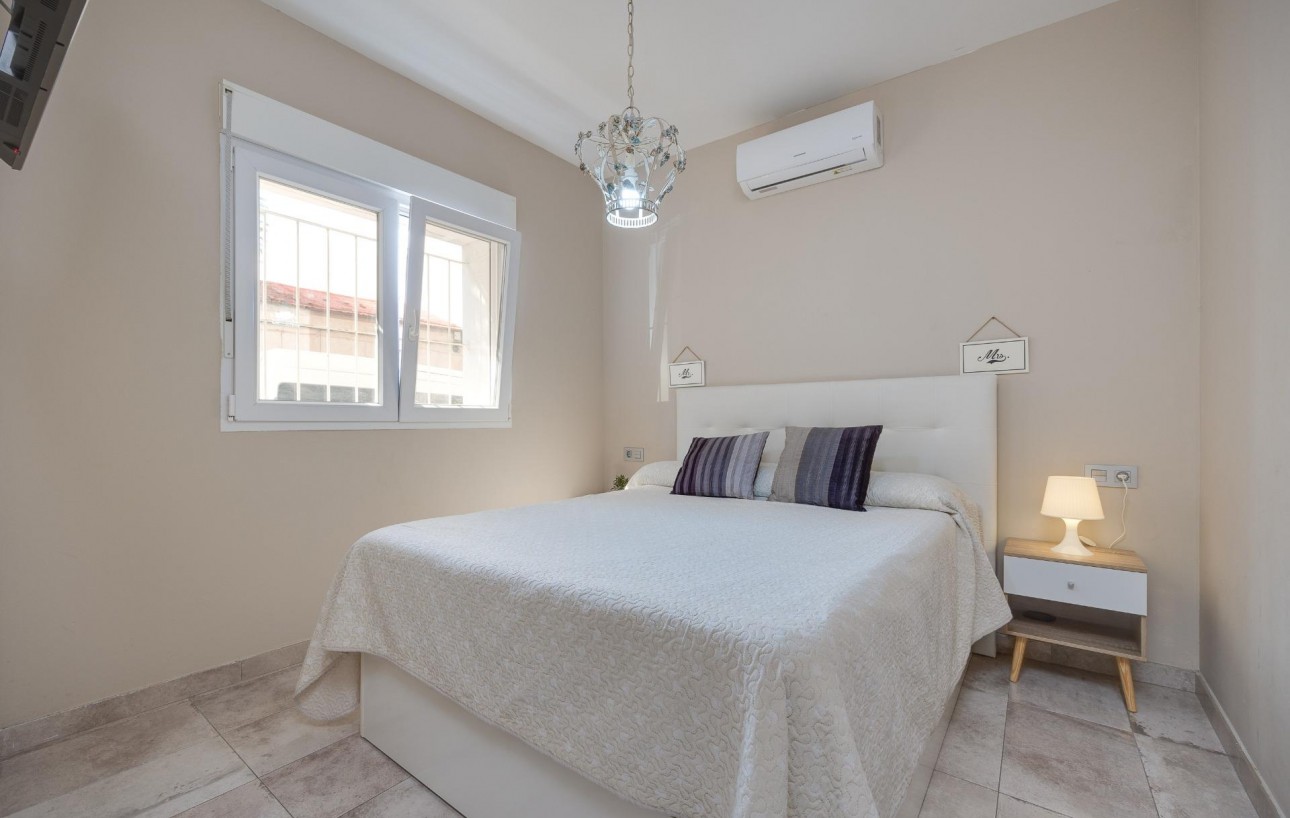 Venta - Casa - Torrevieja - Centro