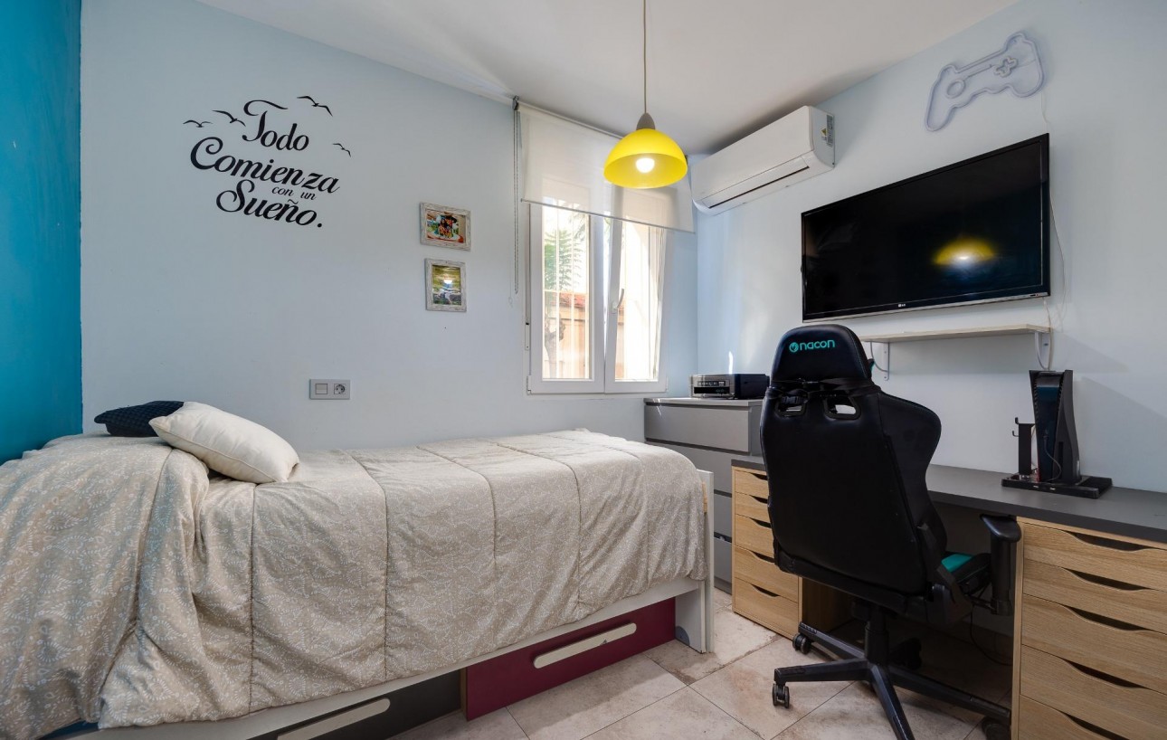 Venta - Casa - Torrevieja - Centro