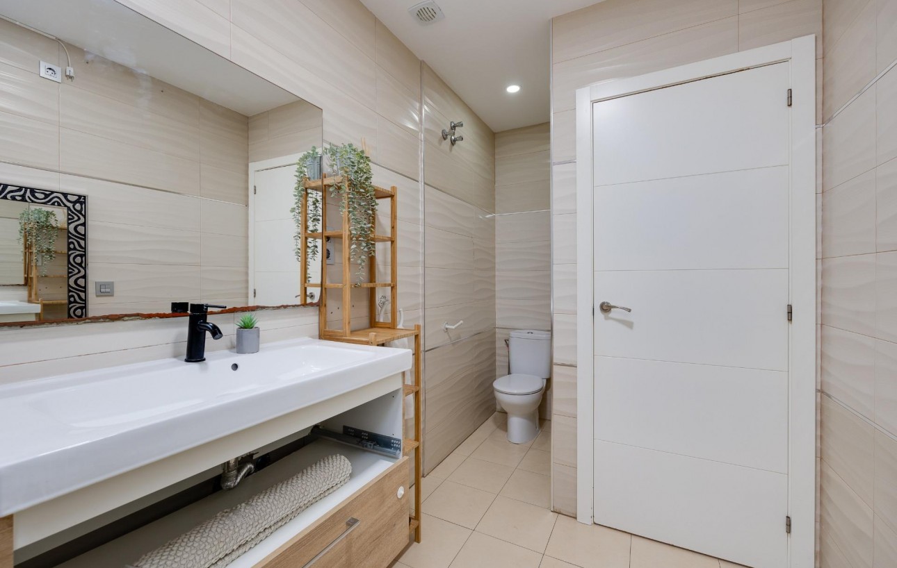 Venta - Casa - Torrevieja - Centro