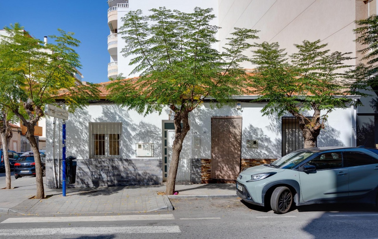 Venta - Casa - Torrevieja - Centro