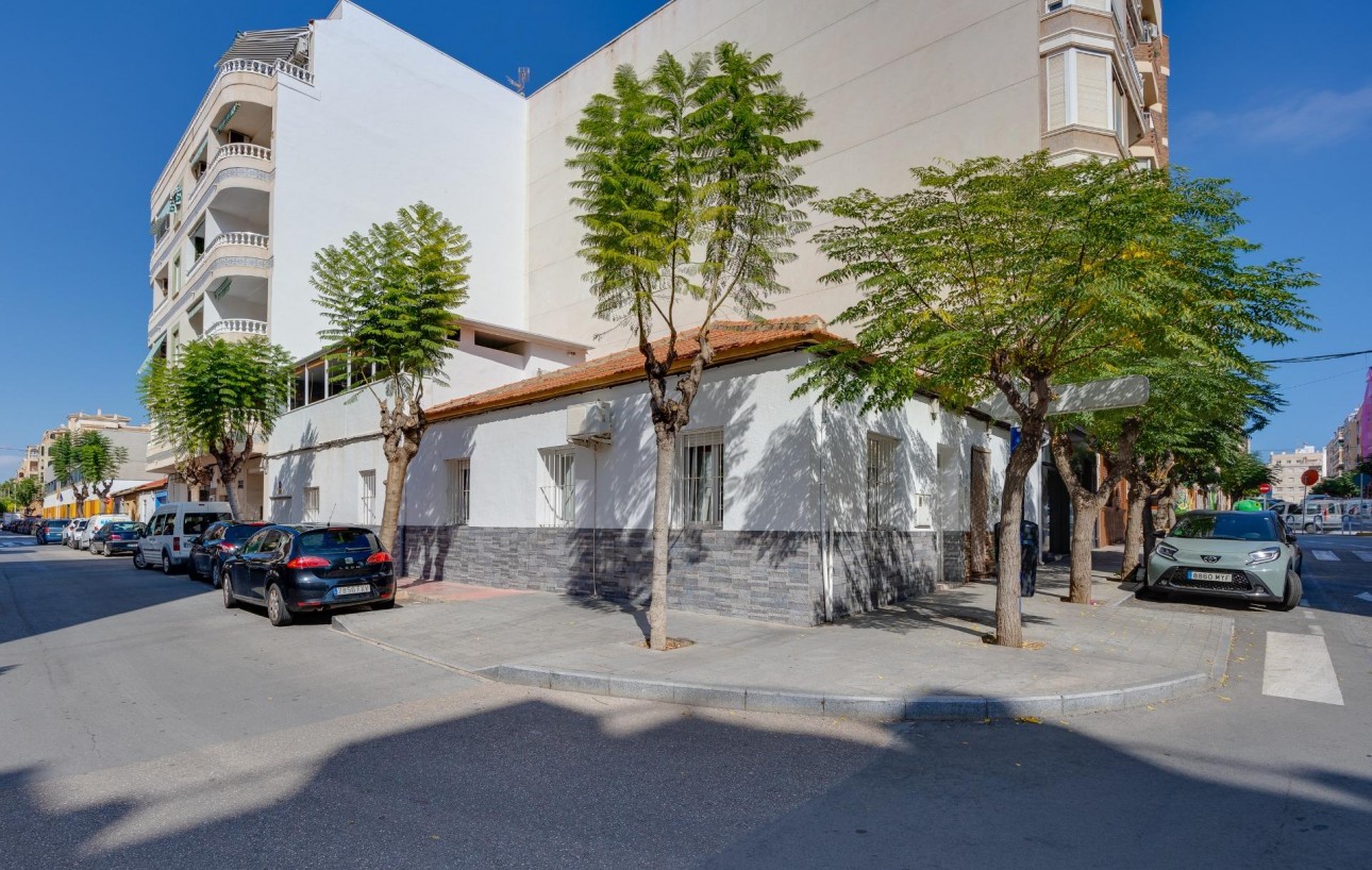 Venta - Casa - Torrevieja - Centro