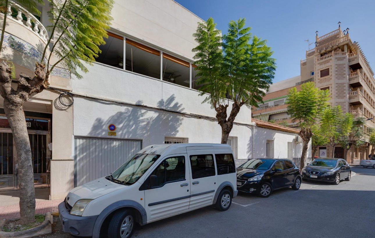 Venta - Casa - Torrevieja - Centro