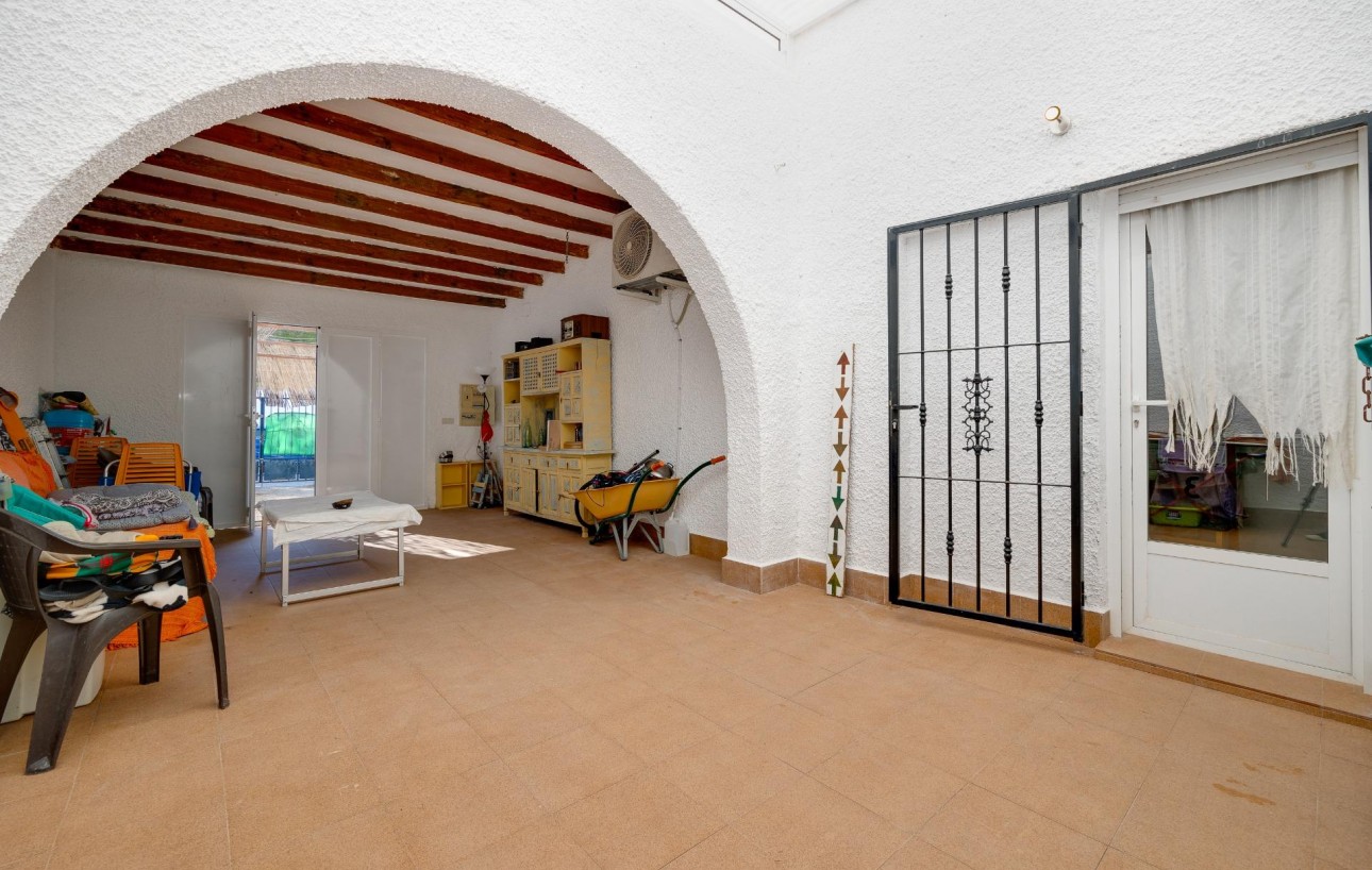 Venta - Chalet - Torrevieja - Los balcones