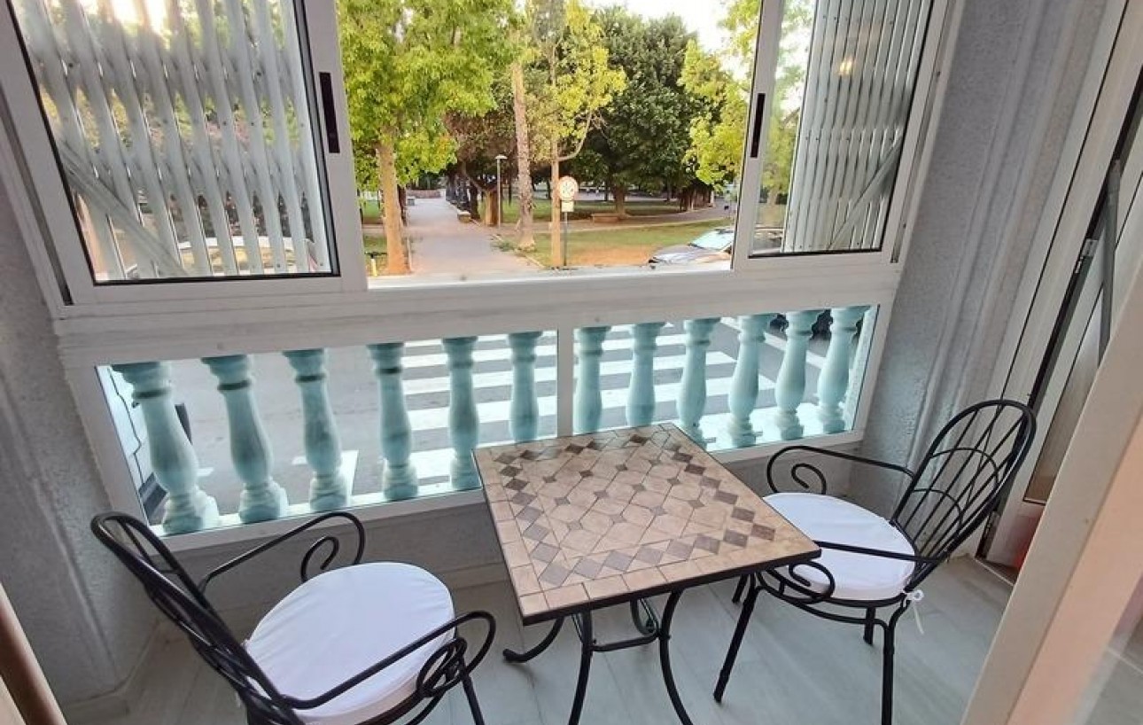 Venta - Apartamento - Torrevieja - Acequion