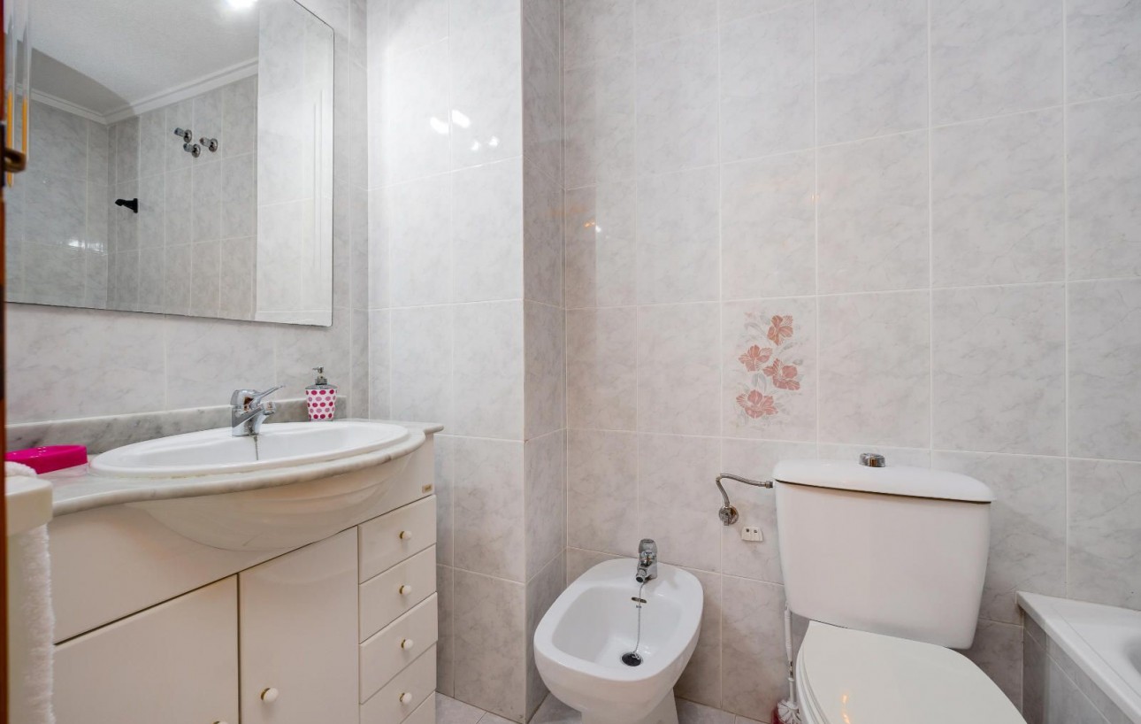 Venta - Apartamento - Torrevieja - Acequion