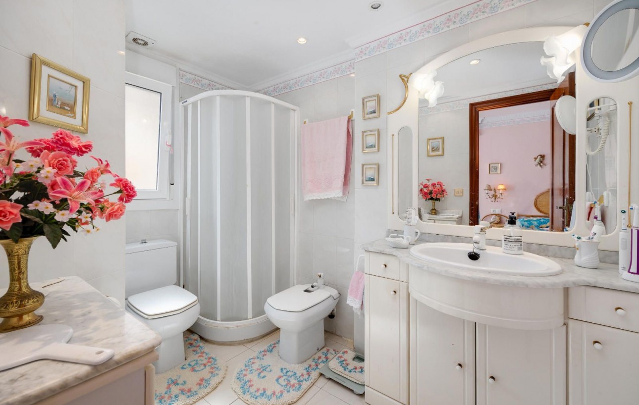 Venta - Apartamento - Torrevieja - La Mata